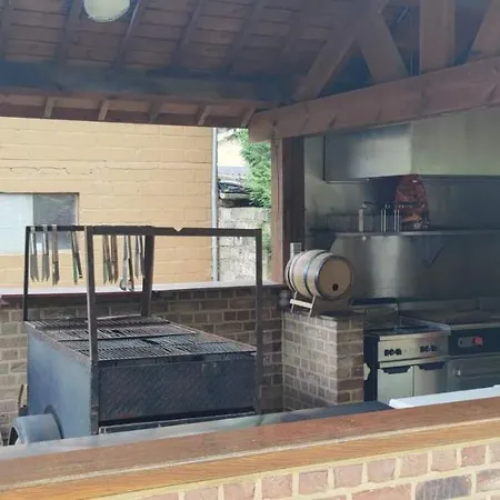 住宿加早餐酒店 De L'aisne 杜柏