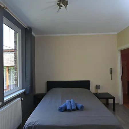 De L'aisne 住宿加早餐酒店 杜柏