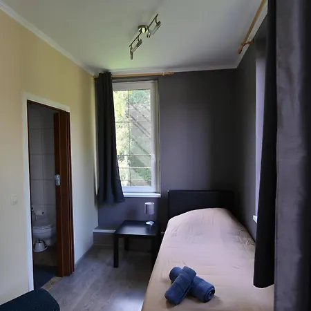 住宿加早餐酒店 De L'aisne 杜柏