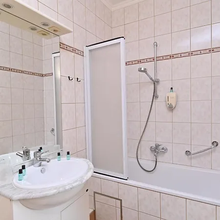 De L'aisne Bed & Breakfast 4*