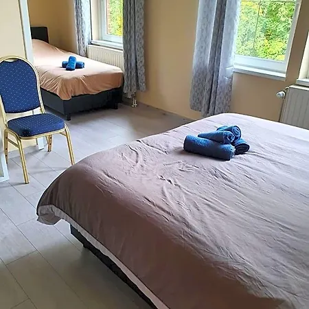 Bed & Breakfast De L'aisne 4*